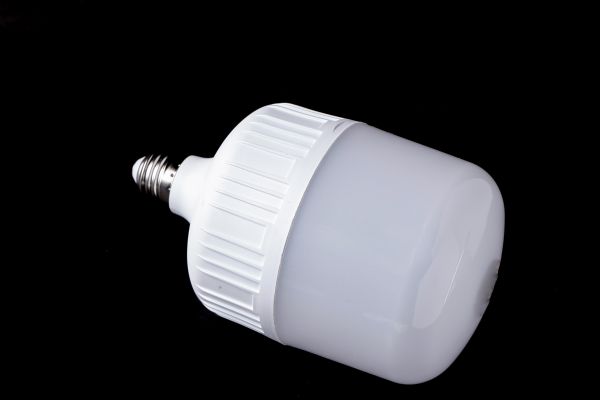 Is 4W Pointed Round LED Light Bulb Energy-Saving and Environmental-Friendly?