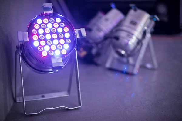 LED声光控灯：智能安防的光影哨兵