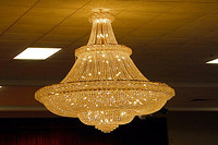 Comparison Between Modern Crystal Ceiling Pendant Lamps and Previous Models