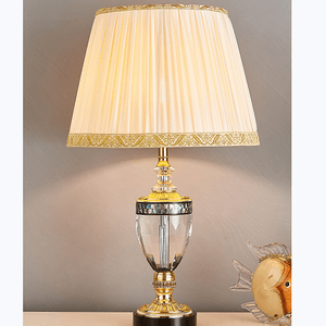 Beige wine glass shape bedroom desk lamp