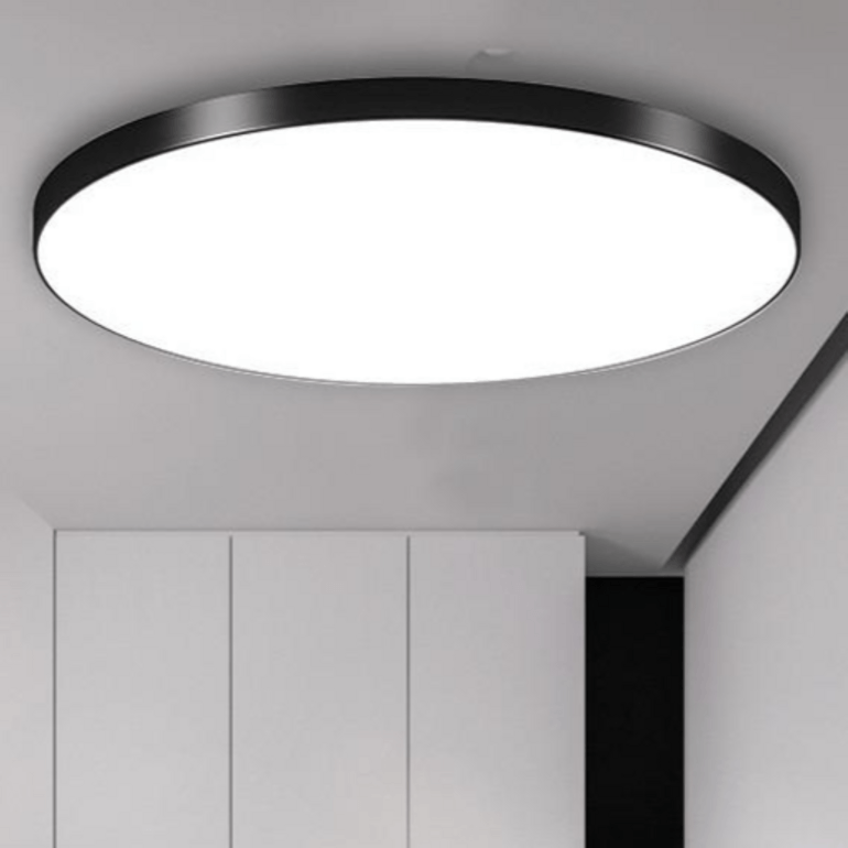 简约圆形吸顶灯