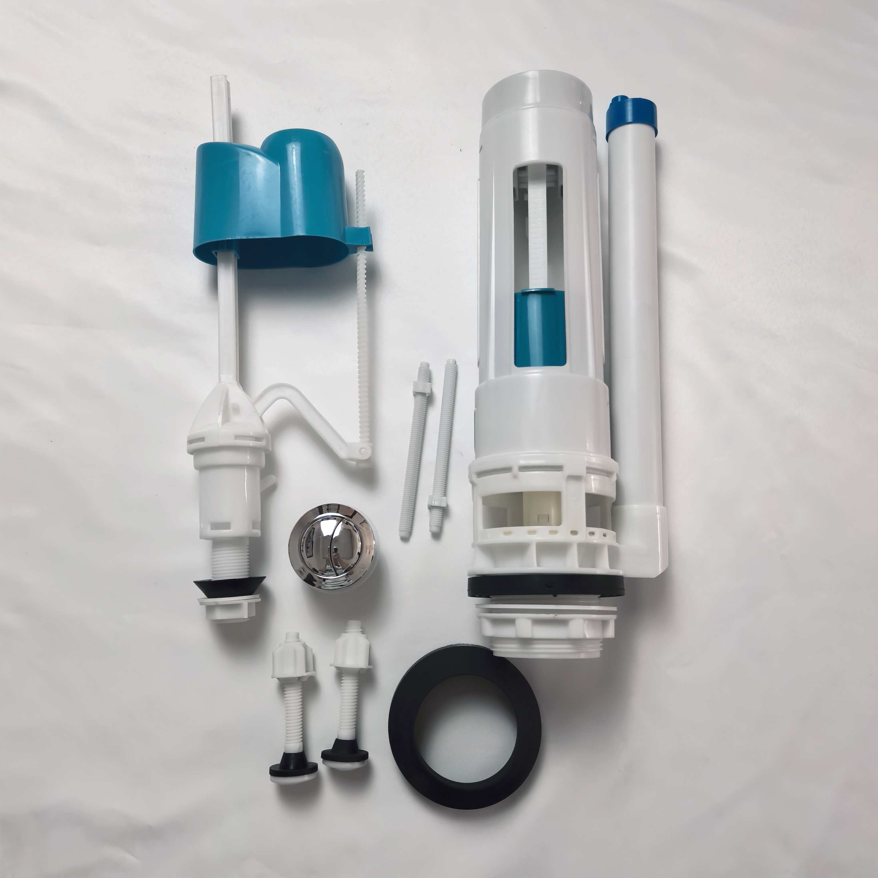 Silent and compatible toilet tank accessories