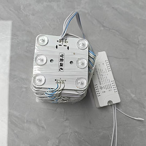 智能调光 LED 模组