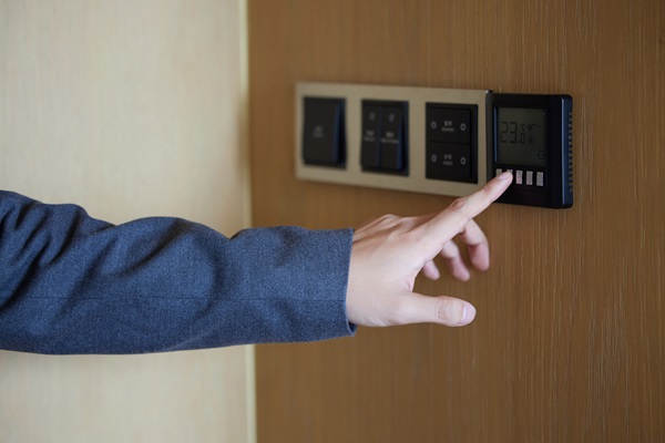 Three-Gang Switch: A Convenient Choice for Smart Control