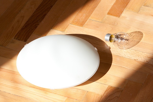 Why Are Waterproof UFO‑Style High‑Bay Lights So Popular in Factories and Workshops?