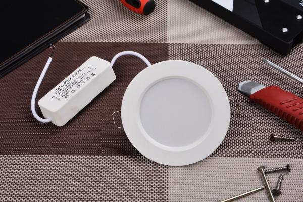 How to Choose More Durable Panel Lights?