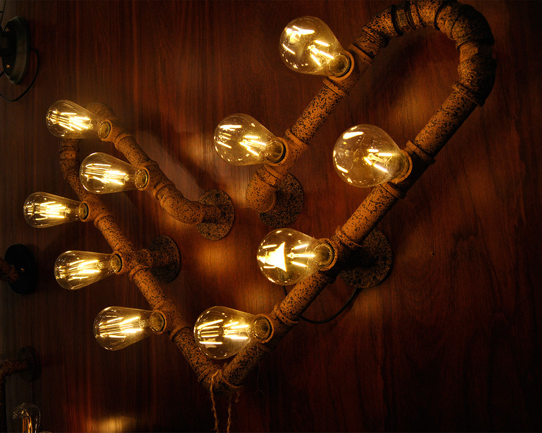 艾丝特MB1503096型号心形壁灯