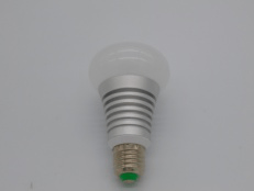 车铝LED球泡灯