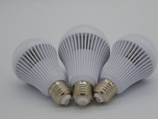 LED塑料应急球泡灯