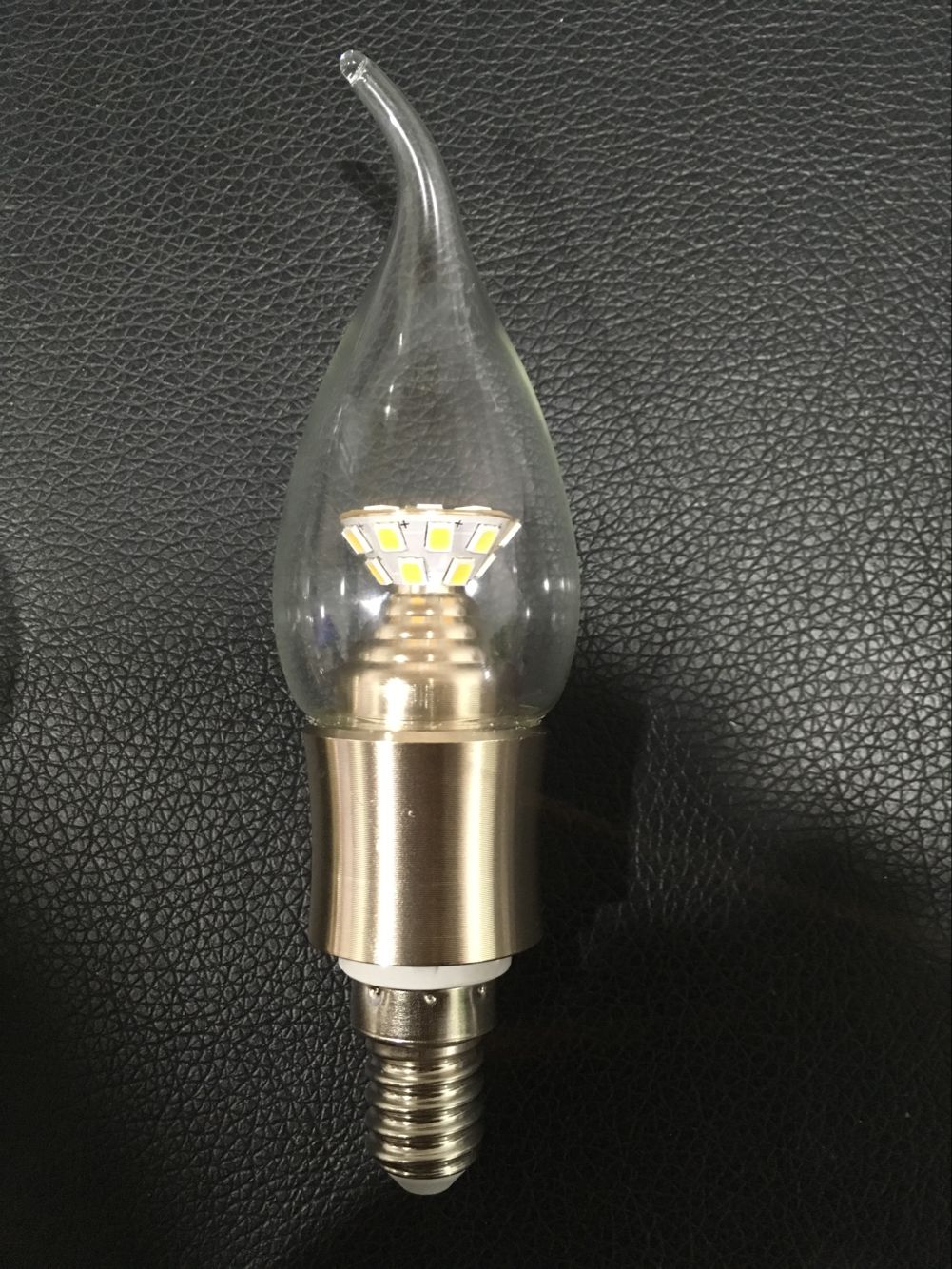 LED蜡烛泡