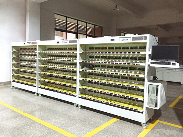 LED 电源老化车
