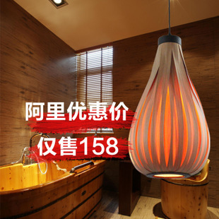 吊灯
