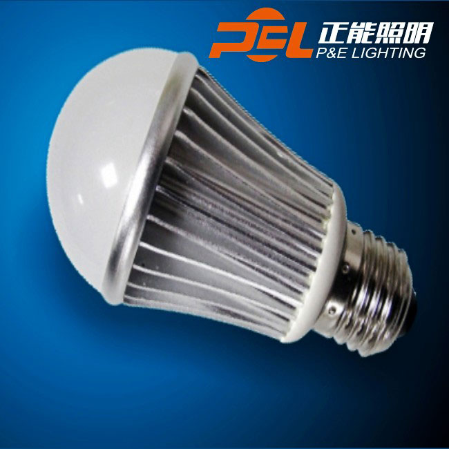 LED球泡 