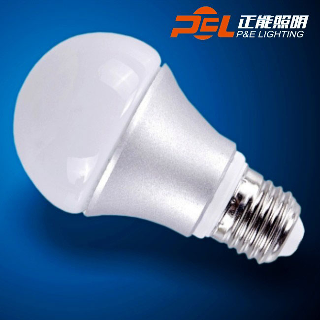 LED球泡  