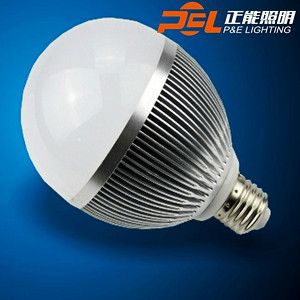 LED球泡  