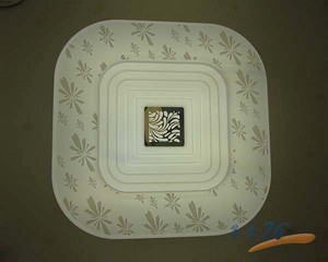 舒适菲花草方形圆角卧室LED现代吸顶灯