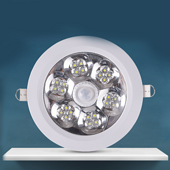 LED红外线感应筒灯嵌入式智能天花工程专用灯