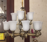 卡美丽亚现代室内白色玻璃罩镀金钢材吊灯