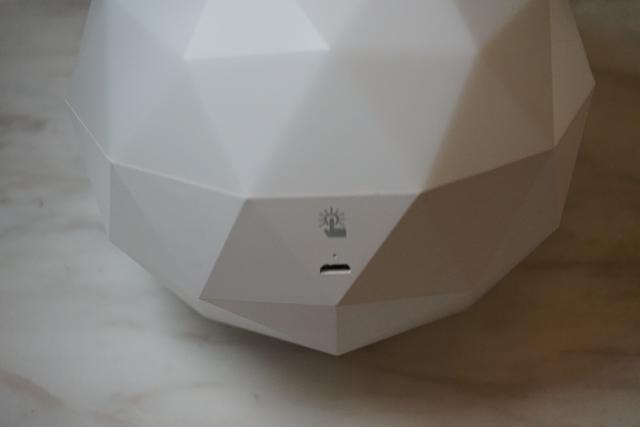 寶石精靈 請(qǐng)為我在黑夜中亮起一盞明燈
