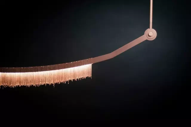 像首飾一樣的吊燈