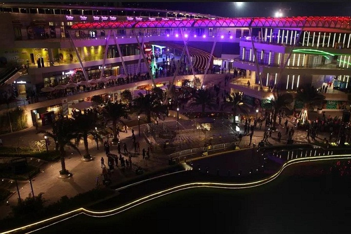光綜合體  160億再造的深圳招商海上世界  夜景燈光如何