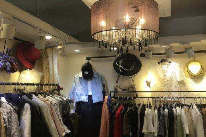 服裝店射燈的使用作用是什么