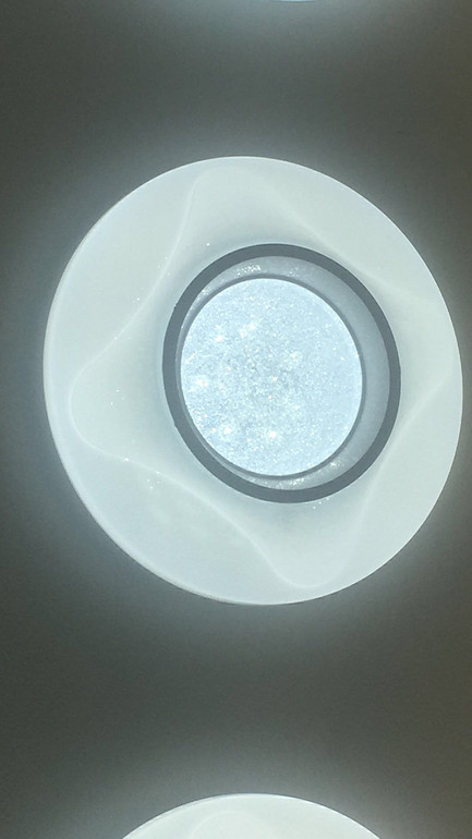 现代圆形亮闪款吸顶灯