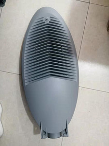 路明超亮挑臂耐用路灯