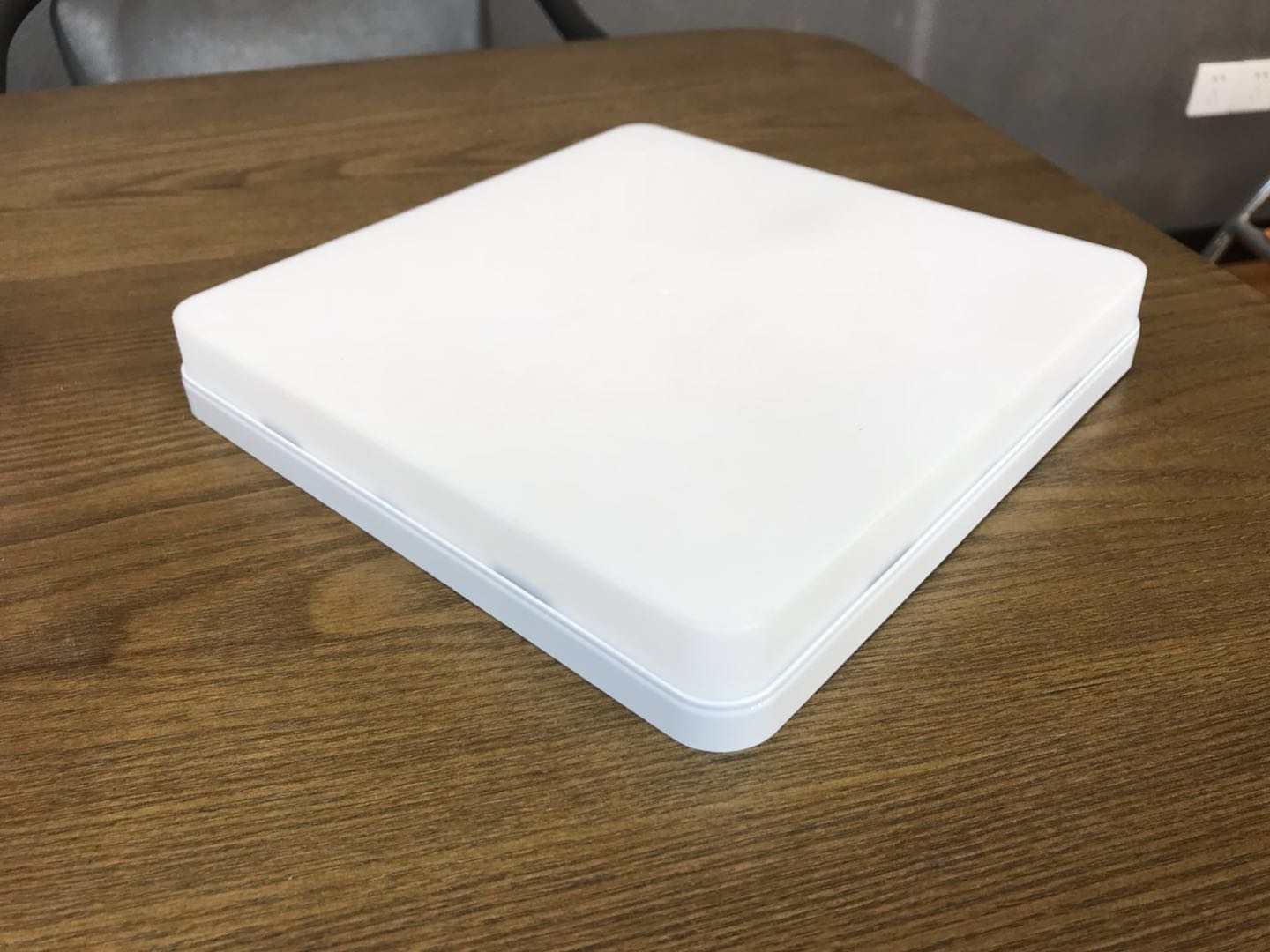 工程家用照明LED新型碟板灯明装面板灯超亮超薄吸顶灯圆型筒灯9W