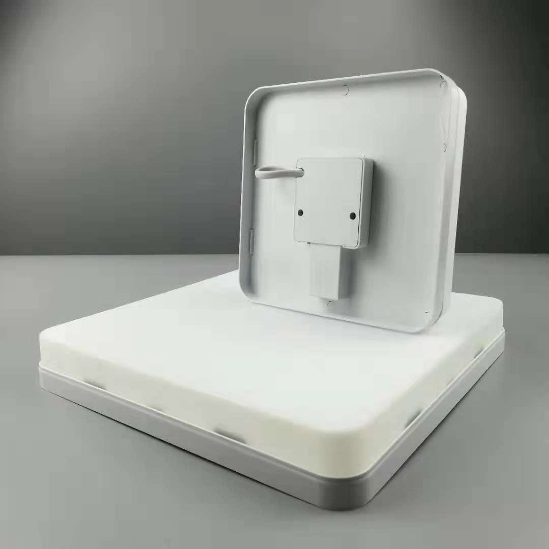 简约白色客厅正方形LED免安装碟板灯