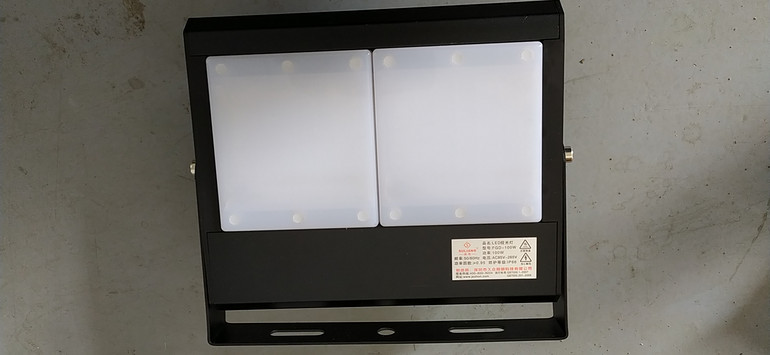 久众 100W IP66 LED投光灯