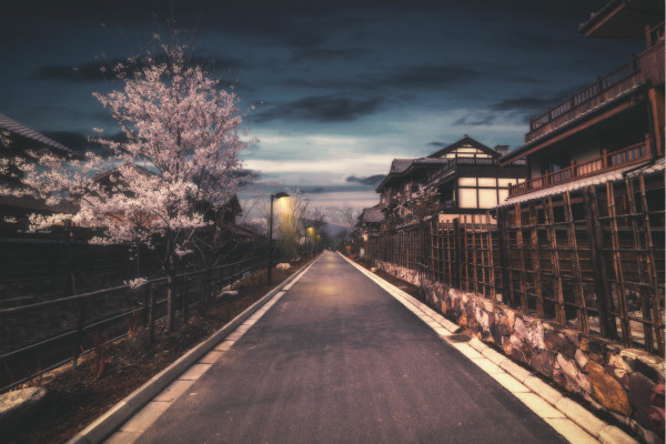 歐式戶外路燈屬于哪一種風(fēng)格