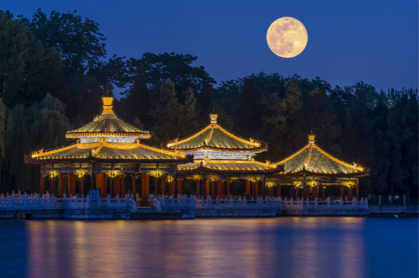選擇大型景觀燈的小細(xì)節(jié)都是什么