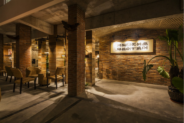 led電池感應(yīng)燈的市場(chǎng)價(jià)格如何