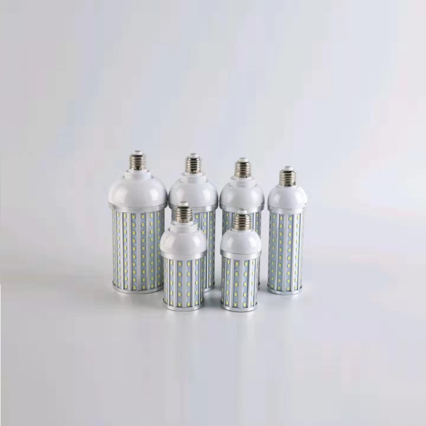 捷亮简约白色客厅玉米球泡灯