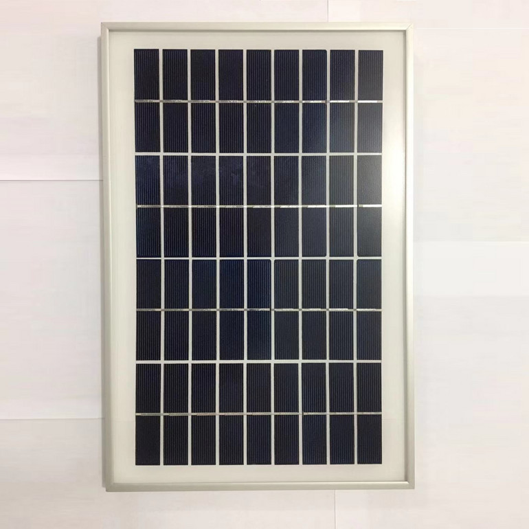半柔性太阳能板
