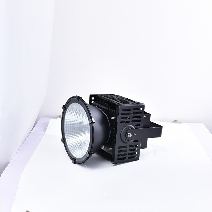 300瓦圆型鳍片热管投光灯外壳套件