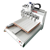 TD-600 面板灯六头自动点胶机 BACK-LIT PANEL GLUE DISPENSING MACHINE