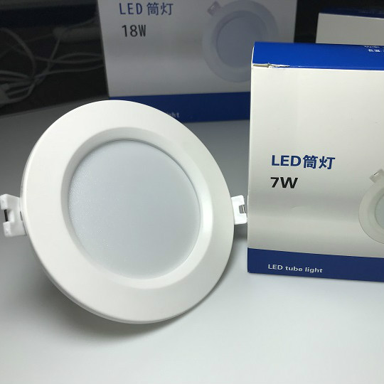 3.5寸 7W 筒灯
