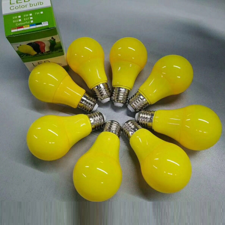 黄色简约光面塑包铝多尺寸LED球泡