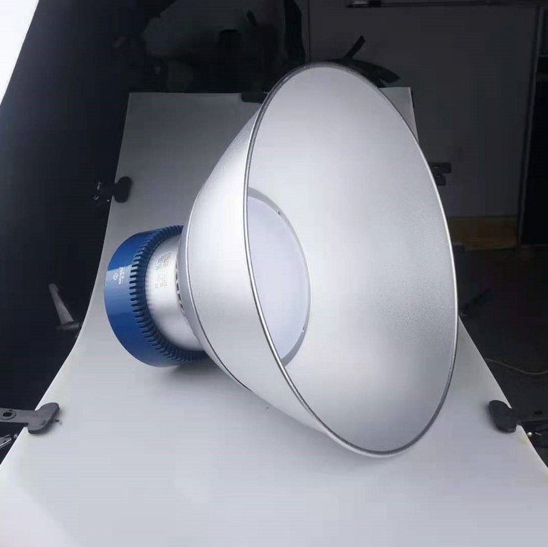 久众银色鳍片工矿灯