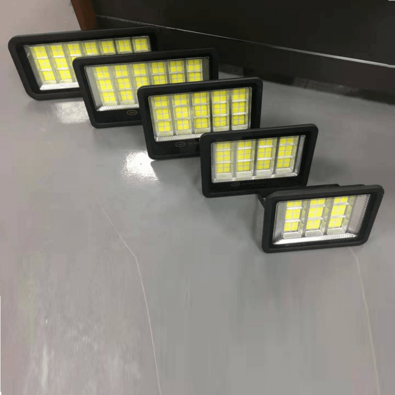 钢虎户外防水超亮投光灯