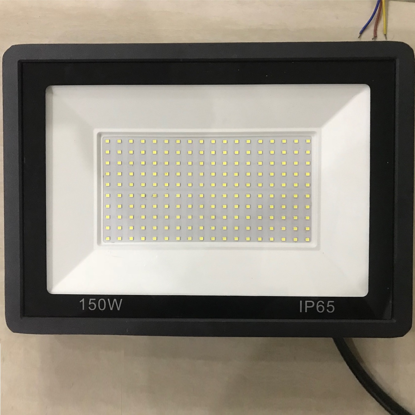 IP65投光灯150W