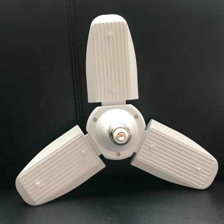 led三叶高亮球泡灯