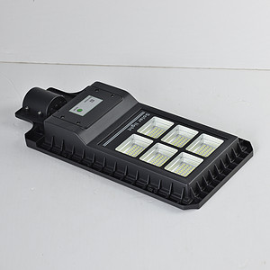 户外道路建设led太阳能路灯