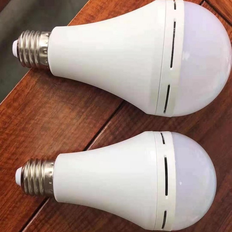 智能应急高亮螺口LED球泡灯