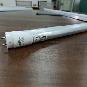 家用卧室一体化长条高亮节能LED日光灯灯管