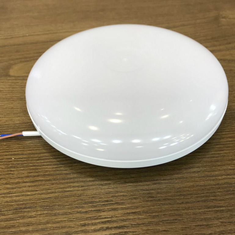 新型圆形简约卫生间碟板灯