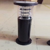 透明黑色太阳能草坪灯