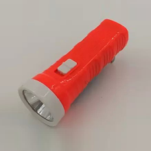 便携式LED手电筒